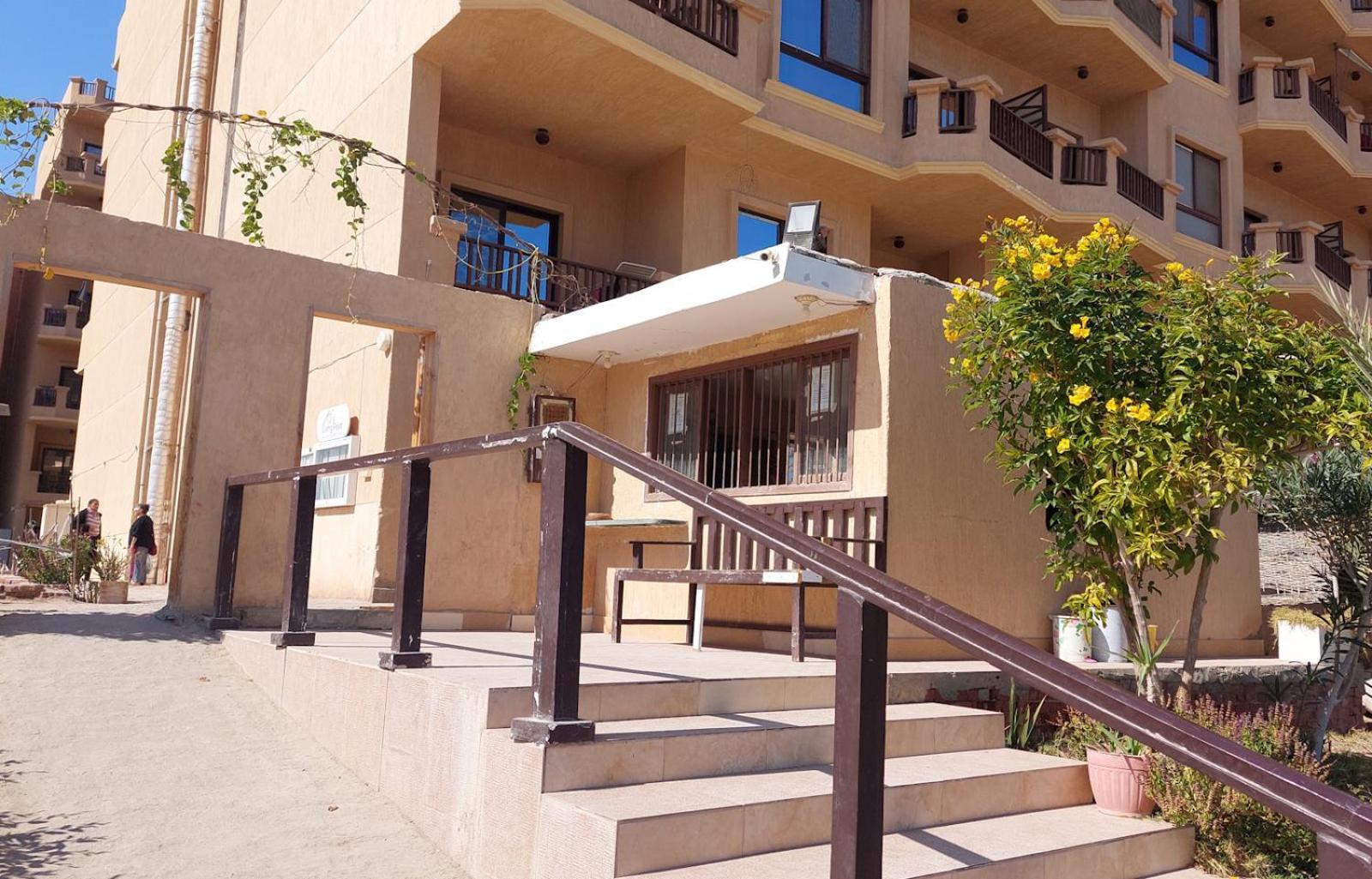 Comfort Zone At Turtles Beach Resort Hurghada Exteriör bild