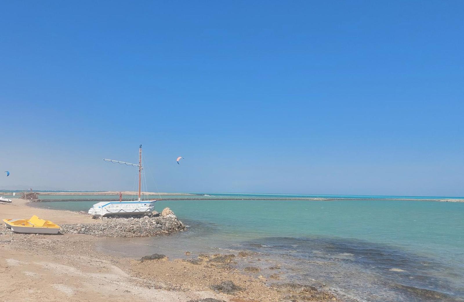 Comfort Zone At Turtles Beach Resort Hurghada Exteriör bild