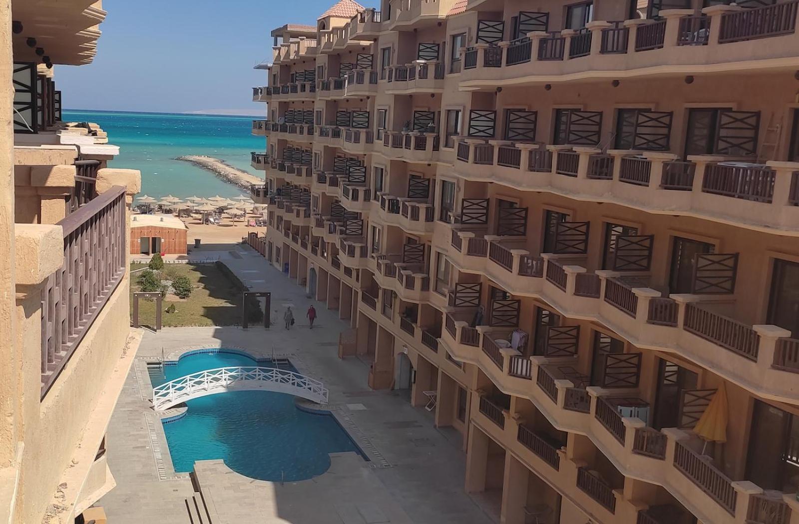 Comfort Zone At Turtles Beach Resort Hurghada Exteriör bild