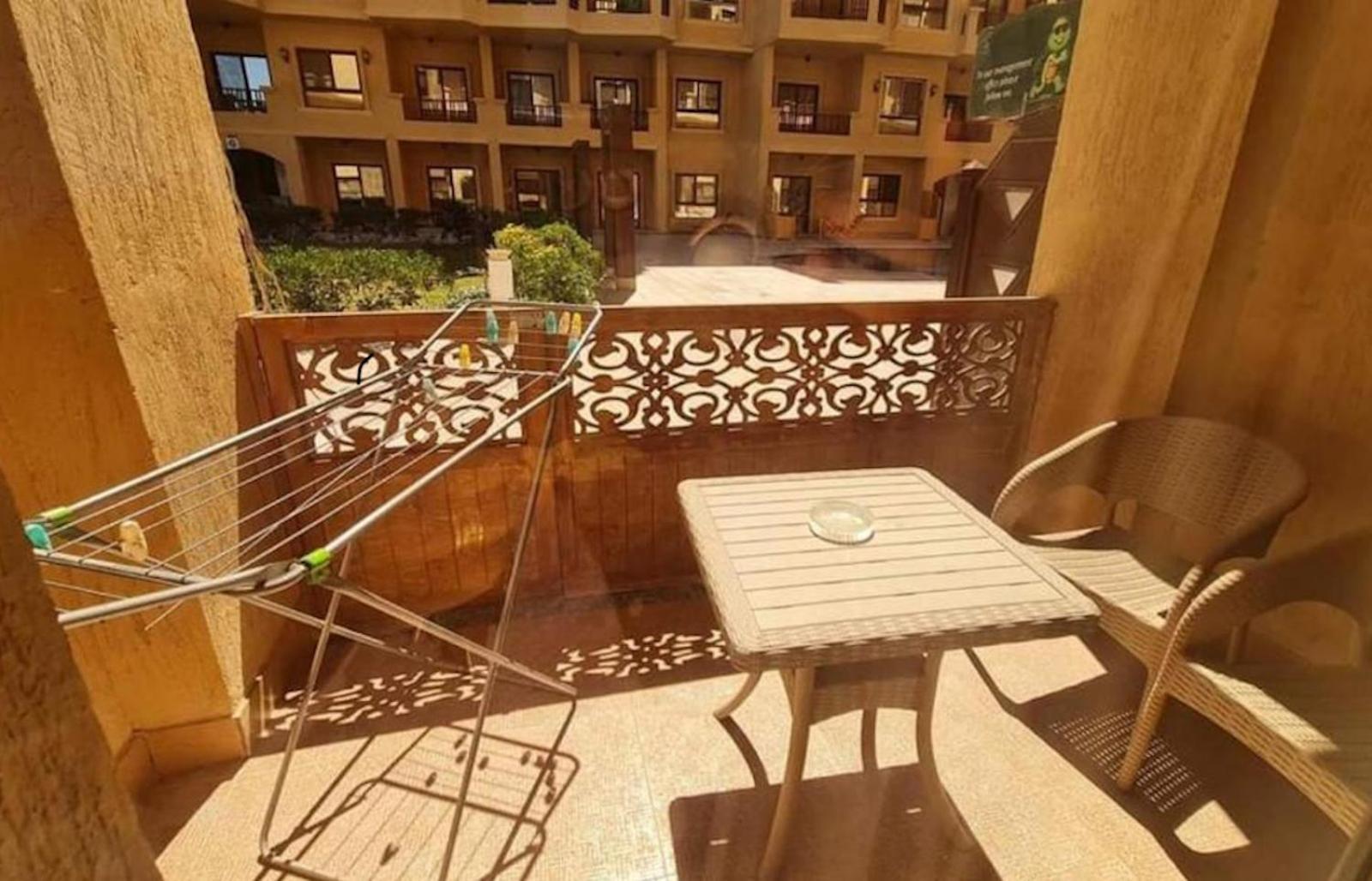 Comfort Zone At Turtles Beach Resort Hurghada Exteriör bild