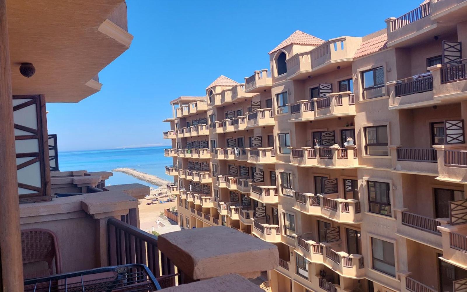 Comfort Zone At Turtles Beach Resort Hurghada Exteriör bild